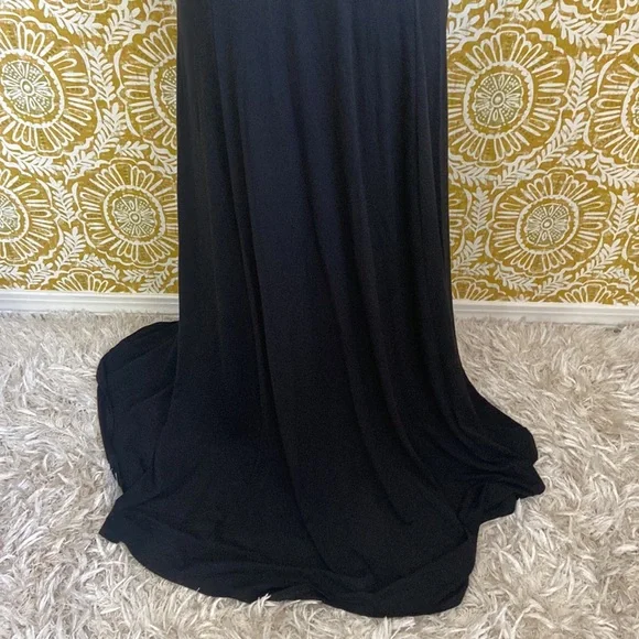 Torrid Black Jersey Cold Shoulder Maxi Dress size 1X - Picture 8 of 12